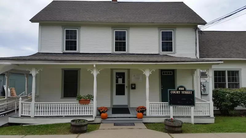 When Planned Parenthood Turned Down an Offer, This Pro-Life Center Went Over the Abortion Giant\'s Head