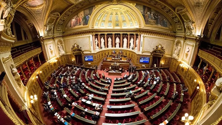 French Senate stops again initiative to enshrine abortion in the Constitution