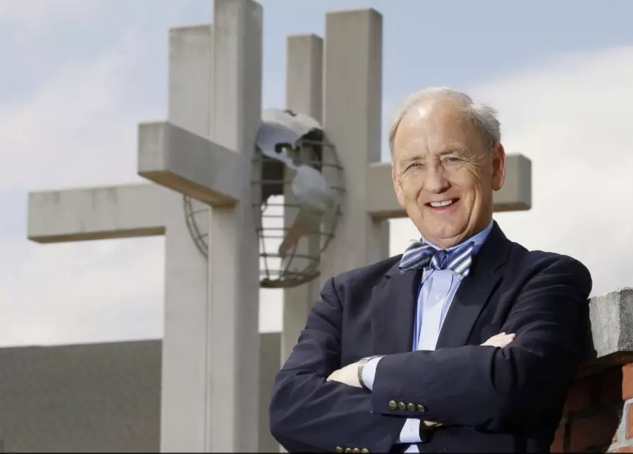 Want to Change the World Together? Let\'s Start Now.