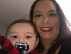 “Hola, hoy les contaré mi historia;” Hello, today I will tell you my story