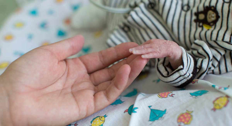 Australia considers bill to require medical care for abortion survivors