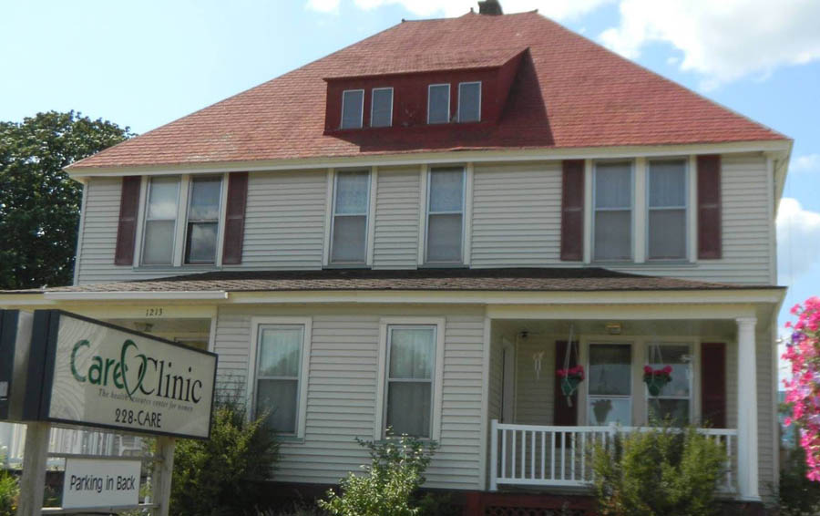 Protester Won't Slow Bridge-Building in Marquette