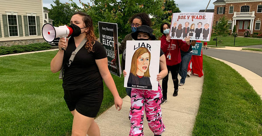 FBI had investigative interest in protests at justices’ homes, but apparently took no action, document reveals