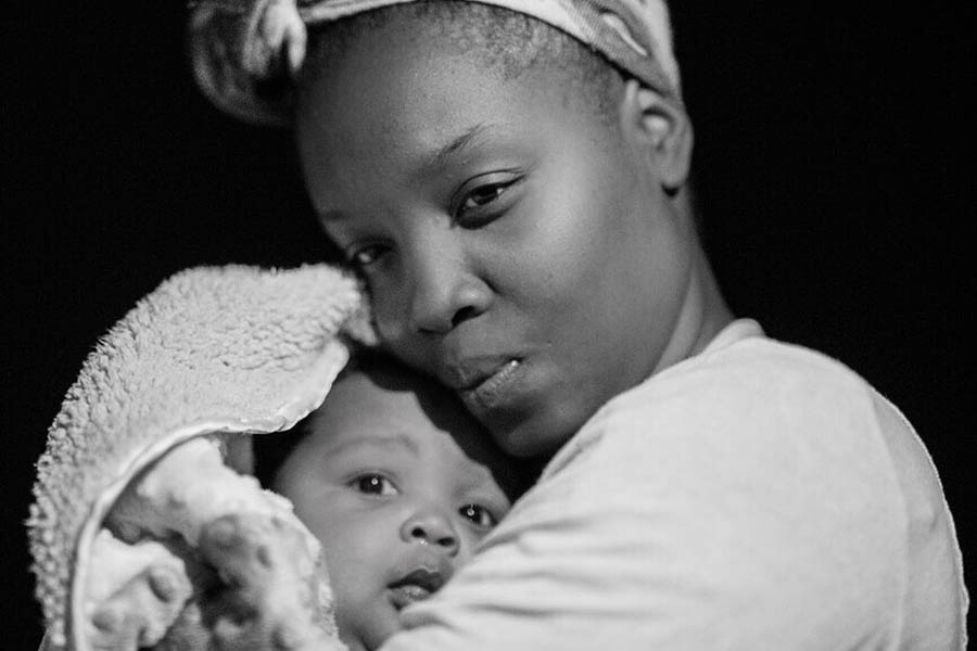 Planned Parenthood Cheers Failure of Arizona Bill That Would Have Helped Pregnant Women