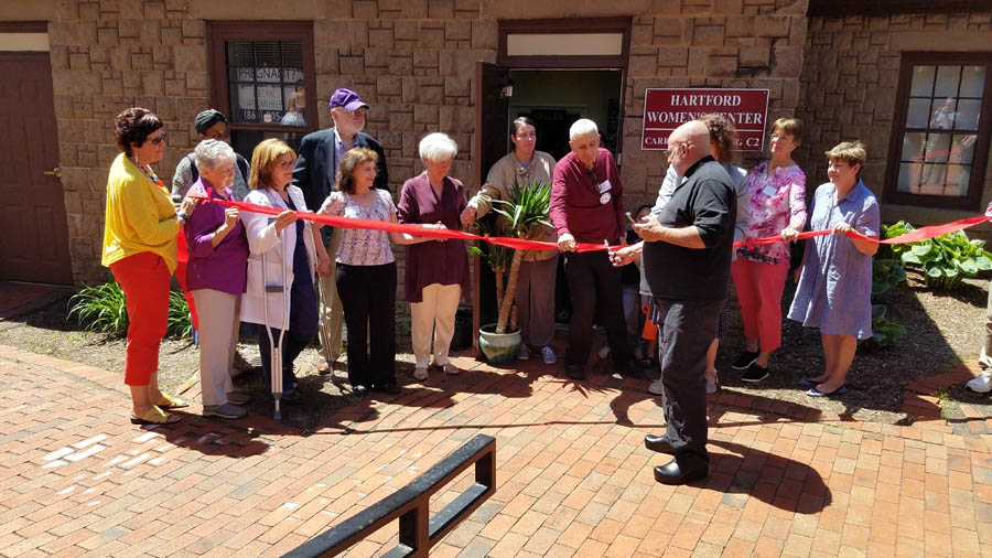 Wedged Between Abortion Mill and NARAL Hub, New Pregnancy Center Surrounded, Simplified