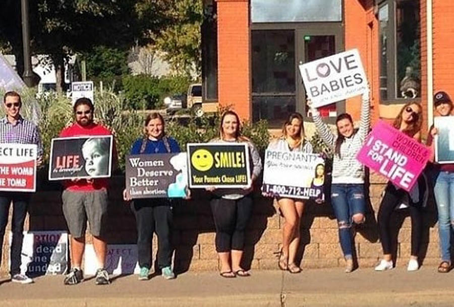 Colorado pro-life student group acts to dispel falsehoods targeting pregnancy centers