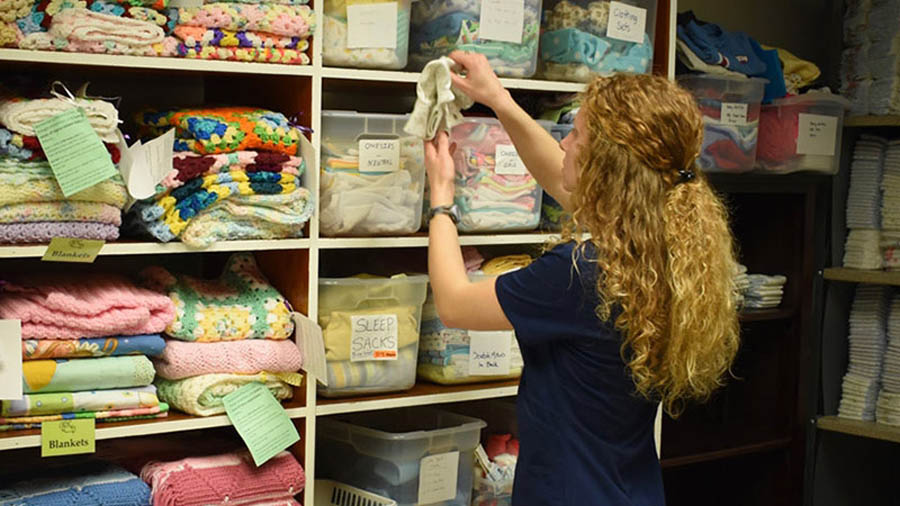 Win-Win: Nursing Students Pitch in with Local Pro-Life Clinic